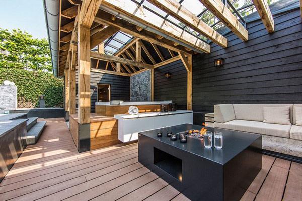 Aquatic Backyard of a Coastal Villa