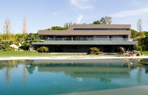 Spanish House by A-cero
