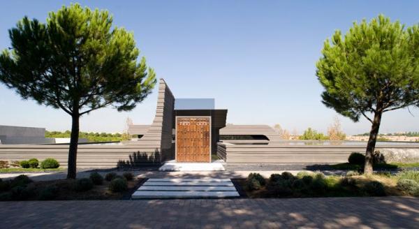 Spanish House by A-cero