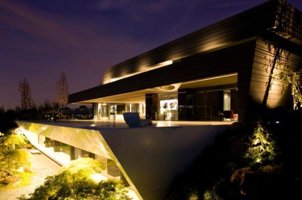 Spanish House by A-cero