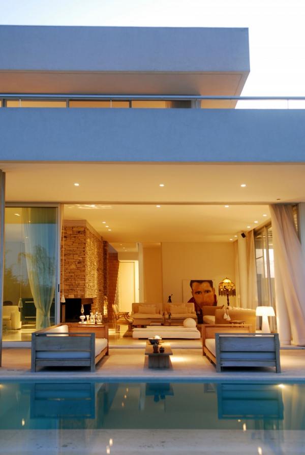 Agua House