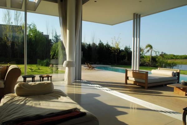 Agua House