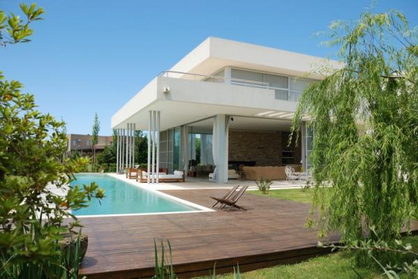 Agua House
