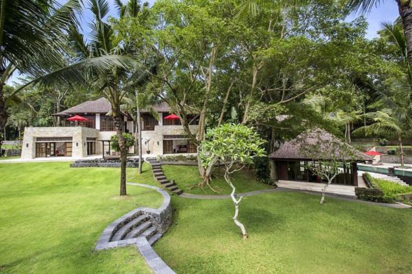 20 Examples of Luxury Villas