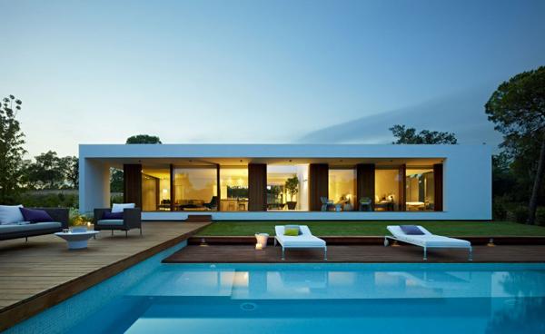 20 Examples of Luxury Villas