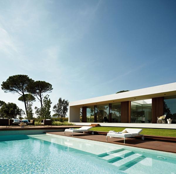 20 Examples of Luxury Villas