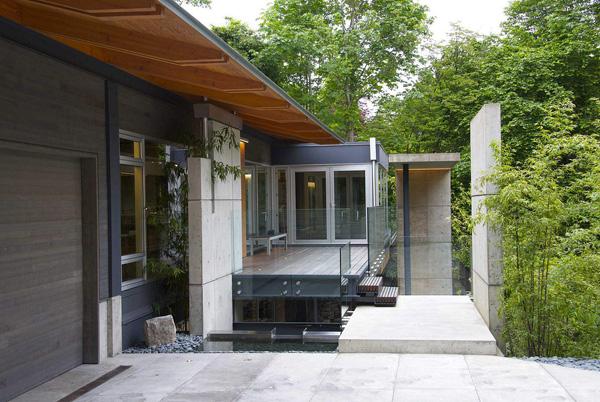 Southlands Residence