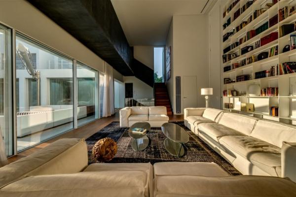 Contemporary Villa in Ramot Hashavim