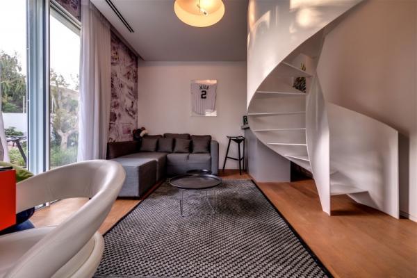 Contemporary Villa in Ramot Hashavim
