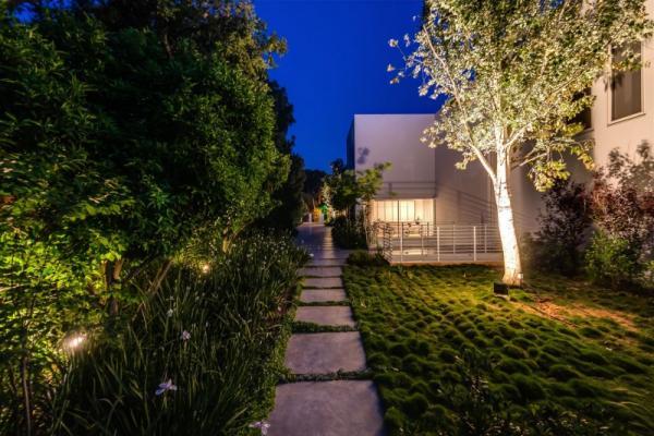 Contemporary Villa in Ramot Hashavim