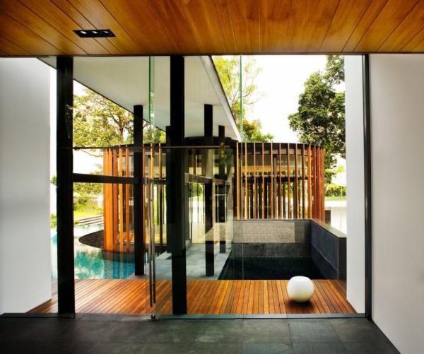 Screen House