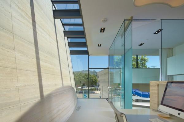 The Obagi Skin Health Institute