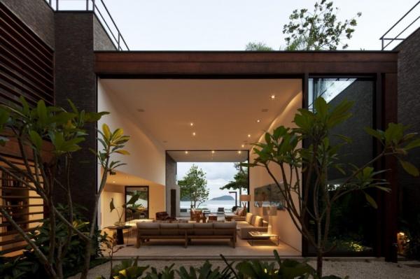 Baleia Condo