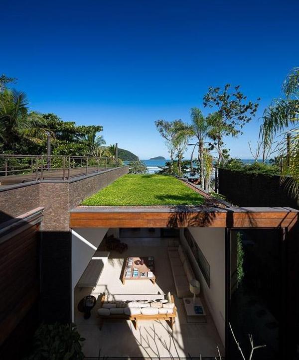 Baleia Condo