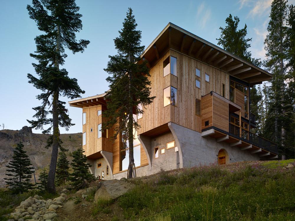 Crow’s Nest Residence
