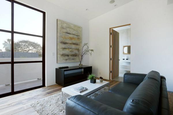 355 Mansfield Home