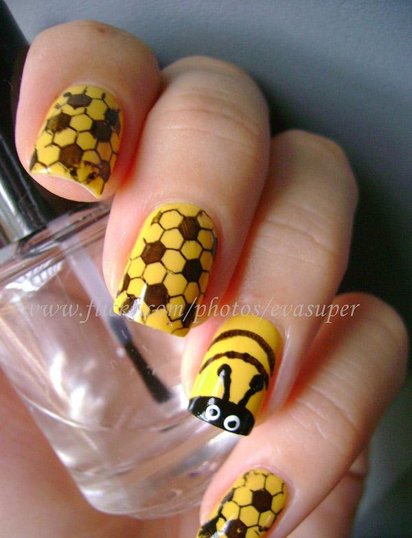 50 Mind Blowing Designs of Nail Art