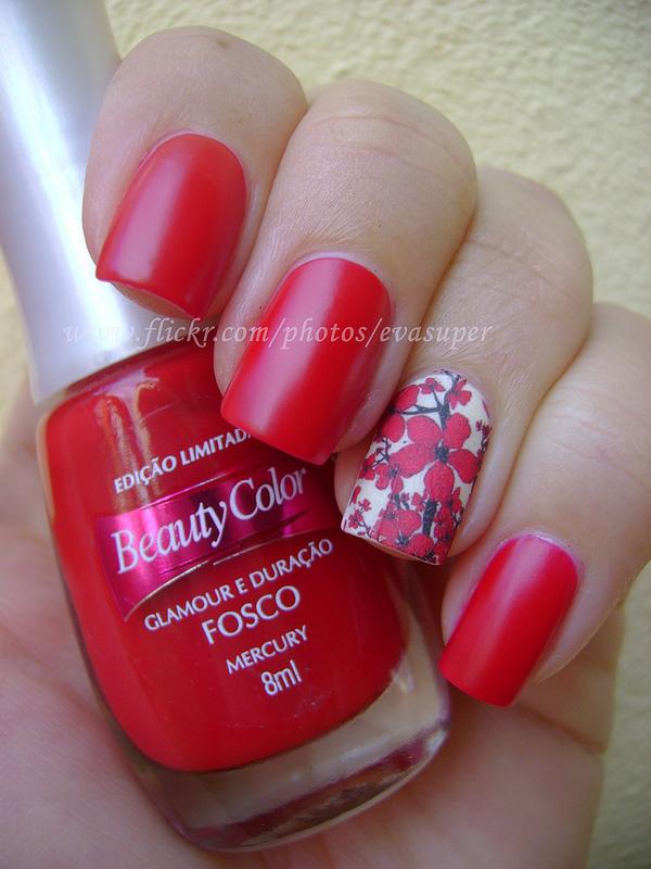 40 Examples of Elegant Nail Art