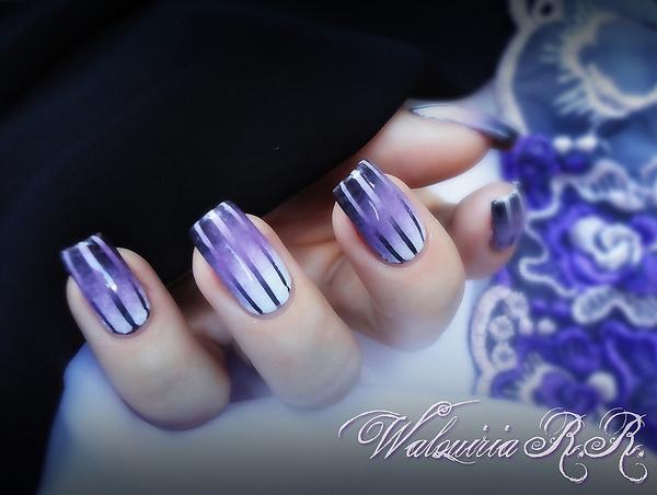 40 Examples of Elegant Nail Art