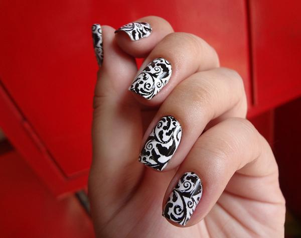 40 Examples of Elegant Nail Art