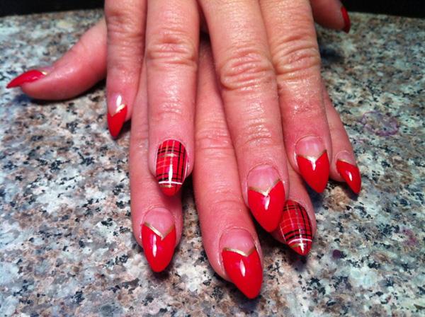 45+ Fearless Stiletto Nails