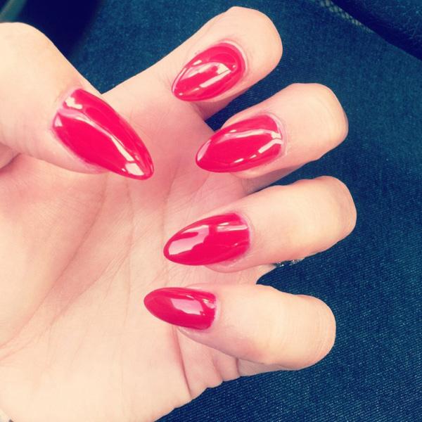45+ Fearless Stiletto Nails