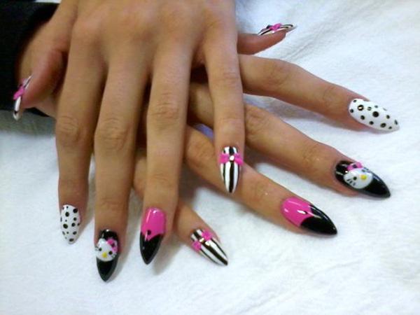 45+ Fearless Stiletto Nails