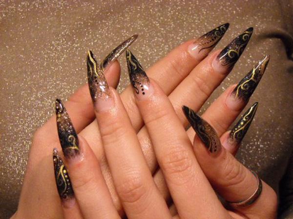45+ Fearless Stiletto Nails