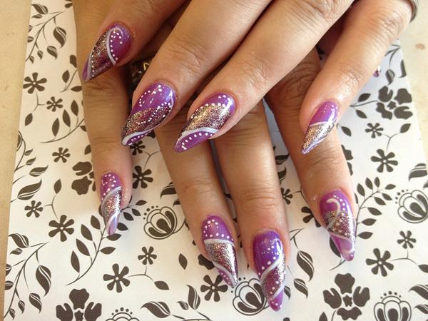 45+ Fearless Stiletto Nails