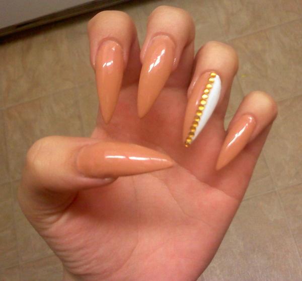 45+ Fearless Stiletto Nails