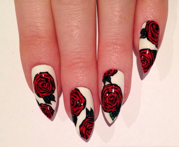 45+ Fearless Stiletto Nails
