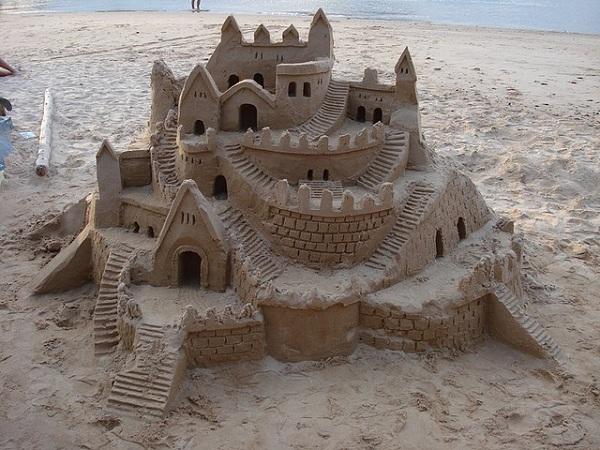 30 Fun and Creative Things to Do When Bored