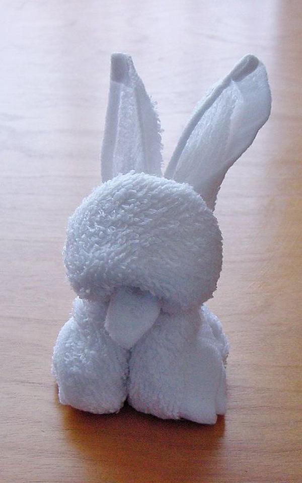 30 Creative Towel Origami DIYs