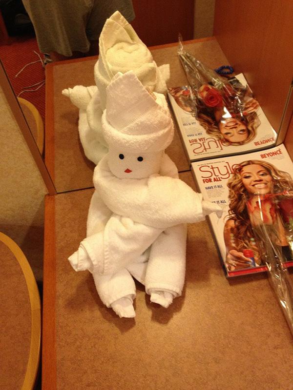 30 Creative Towel Origami DIYs