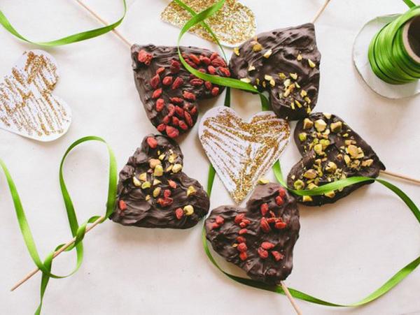 25 Valentine's Day Heart Craft Ideas