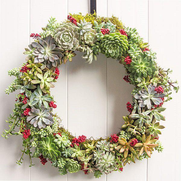 30+ Wonderful DIY Christmas Wreaths