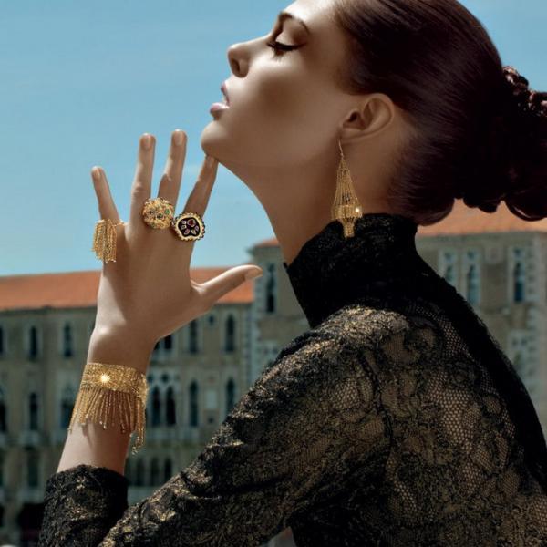 Coco Rocha Fashion Photographs