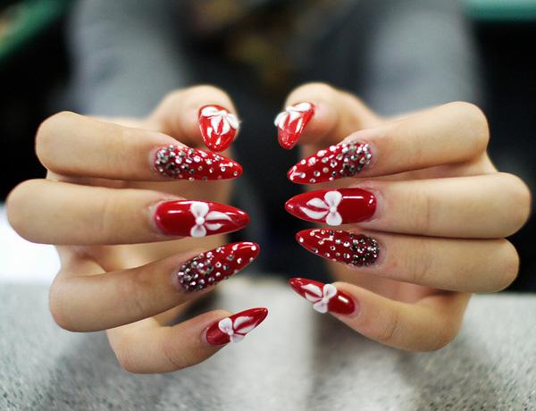 65 Cute Christmas Nails