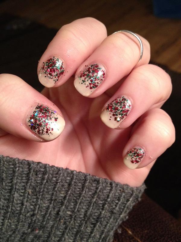 65 Cute Christmas Nails