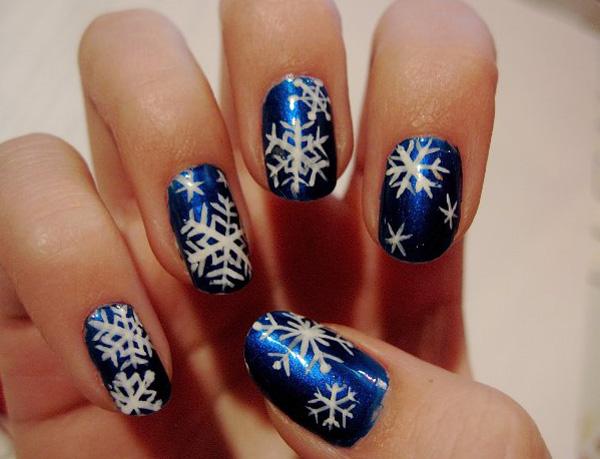 65 Cute Christmas Nails