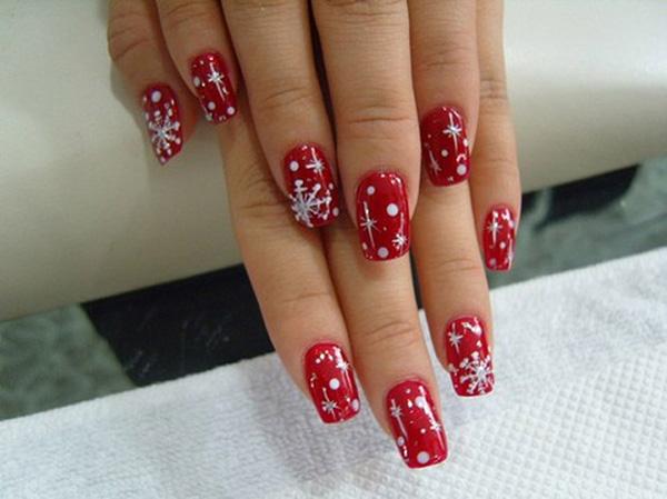 65 Cute Christmas Nails
