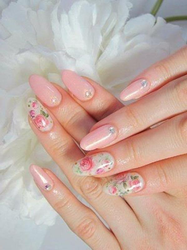 50 Flower Nail Art Designs