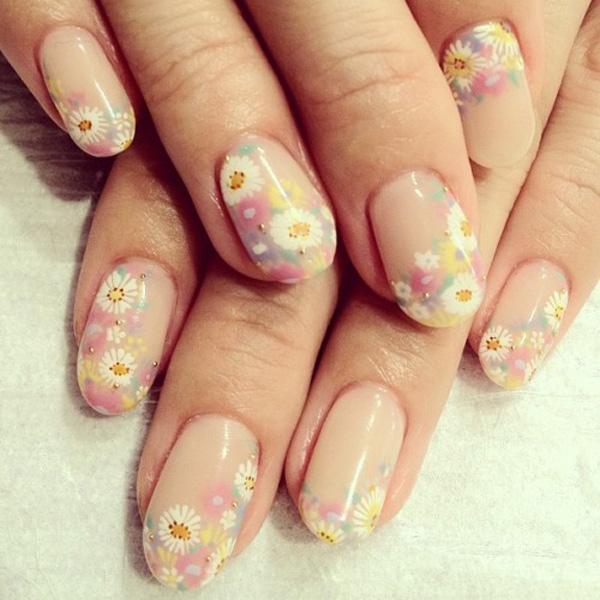 50 Flower Nail Art Designs