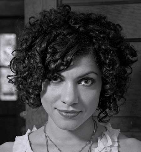40 Cute Curly Hairstyles