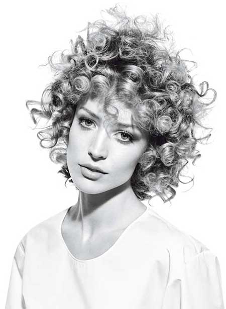 40 Cute Curly Hairstyles