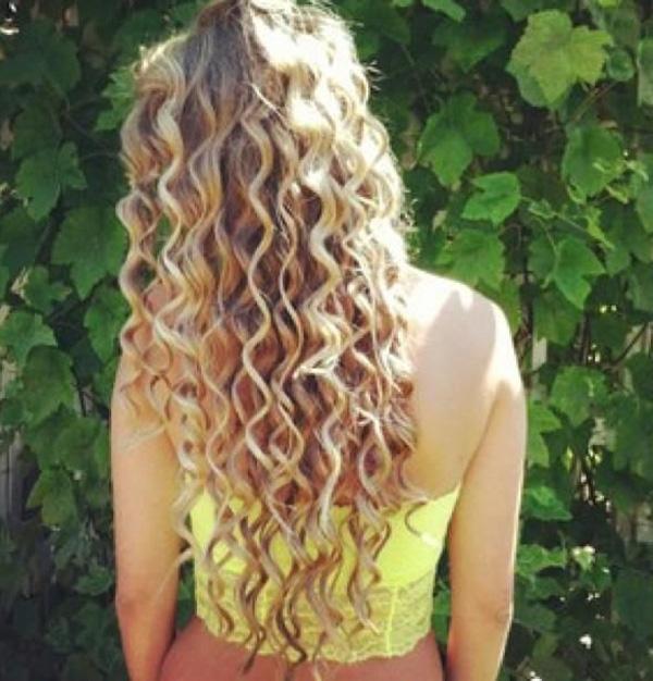 40 Cute Curly Hairstyles