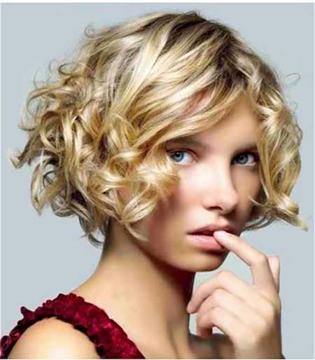 40 Cute Curly Hairstyles