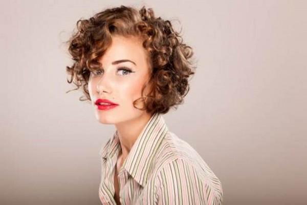 40 Cute Curly Hairstyles