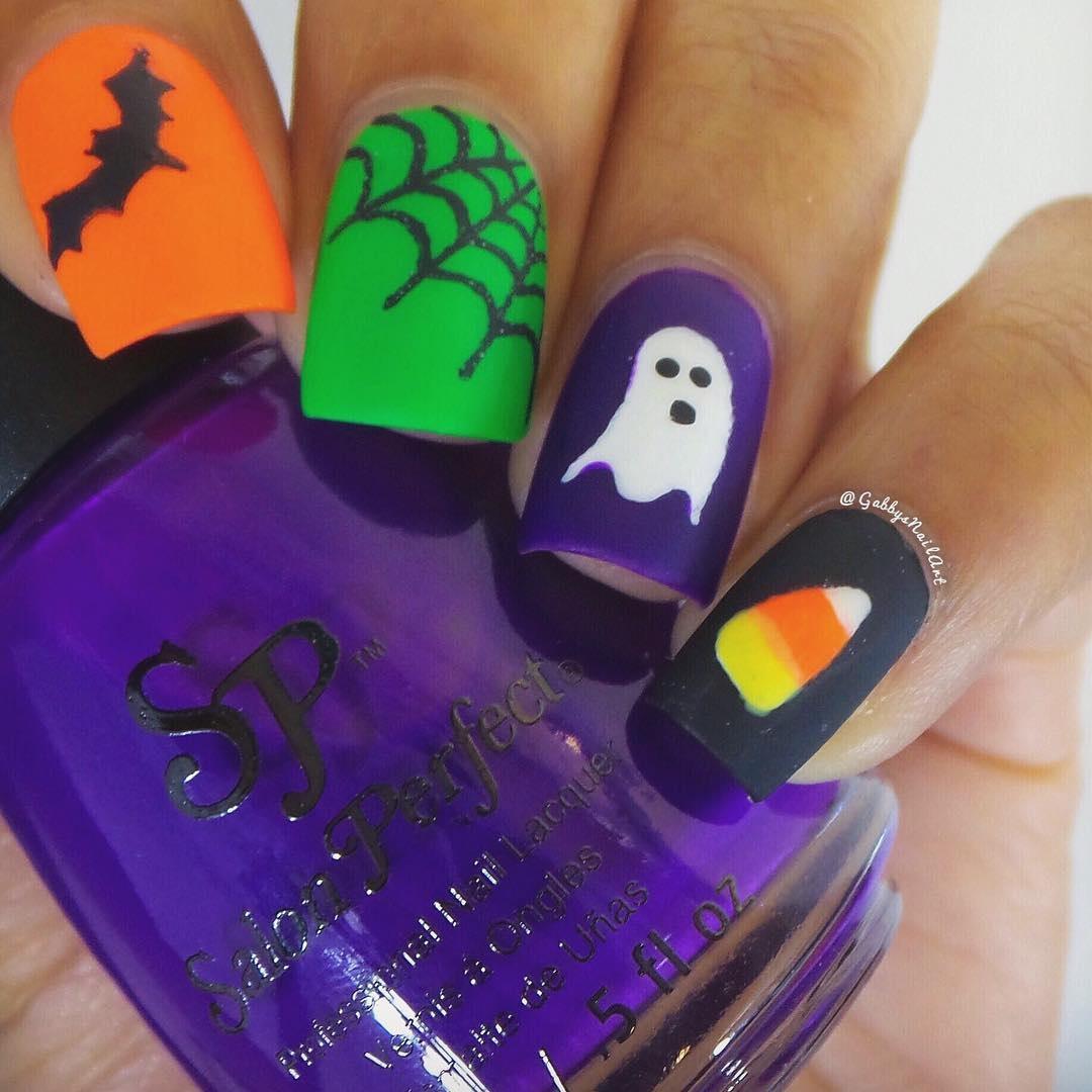 50 Cool Halloween Nail Art Ideas