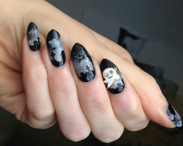 50 Cool Halloween Nail Art Ideas